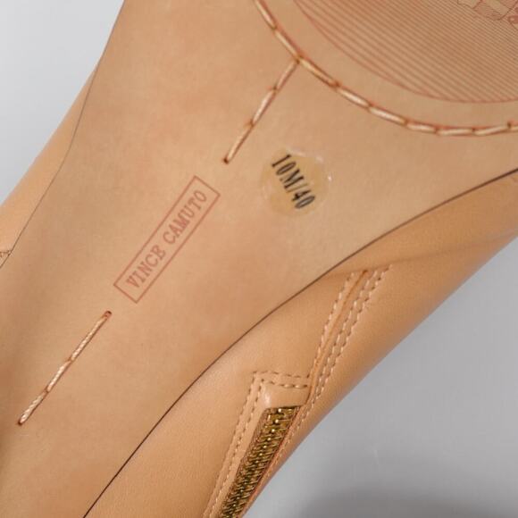 Vince Camuto Elvin Bootie Ankle Boot 10 M Caramel Gold Tone Zip Edgy Pump - Picture 3 of 16